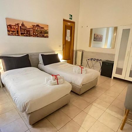 Roman Holidays Rooms Otranto Экстерьер фото